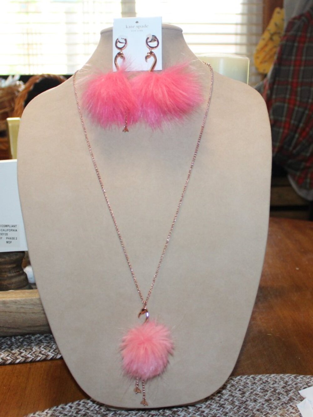 NWT Kate Spade New York "By the Pool " Flamingo necklace and earrings set.  FAB!